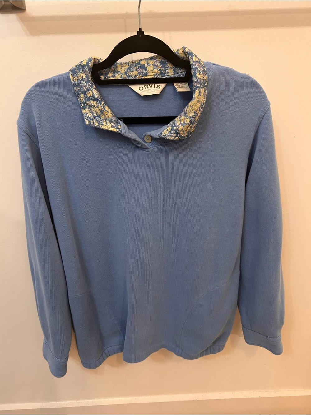 Vintage Orvis Powder Blue Pullover with Floral Collar